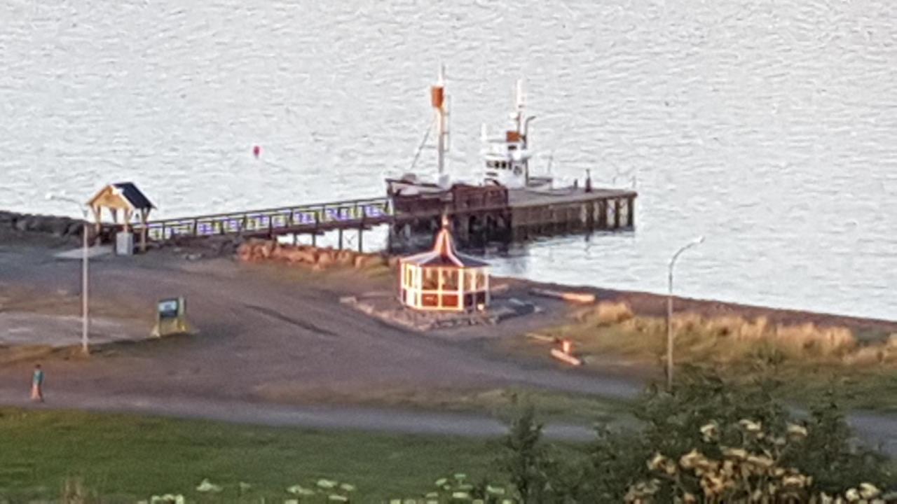 Pensjonat The Viking Country Club Hjalteyri Zewnętrze zdjęcie